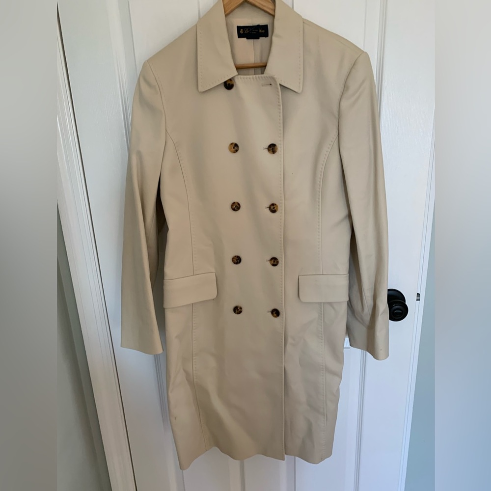 Brooks Brothers trench coat great condition